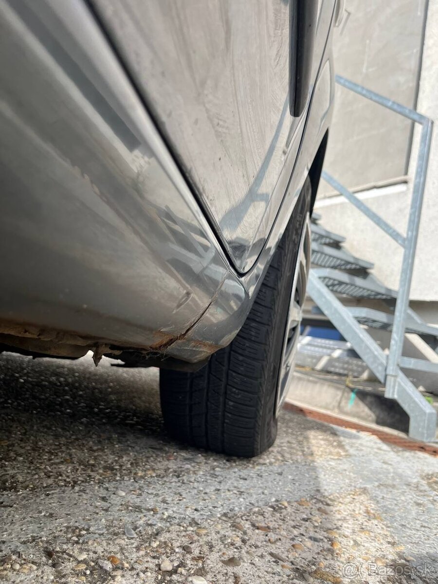 Fiat Grande Punto 2009 - 13