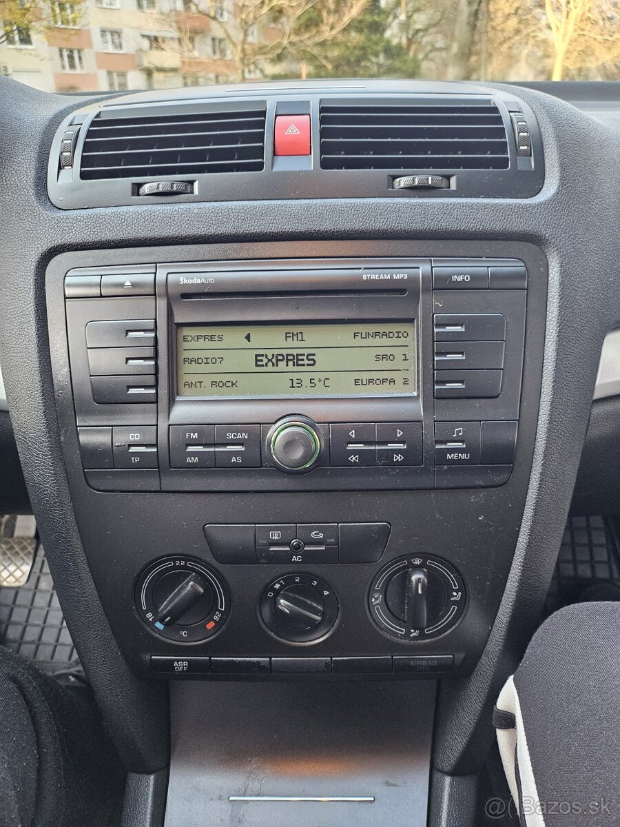 Škoda Octavia 2 - 13