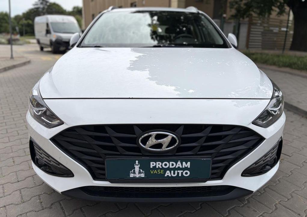 Hyundai i30, 1.6 CRDi automat - 13