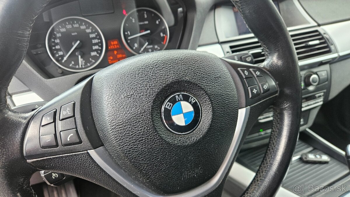 BMW X5 E70 xDrive30d - 13