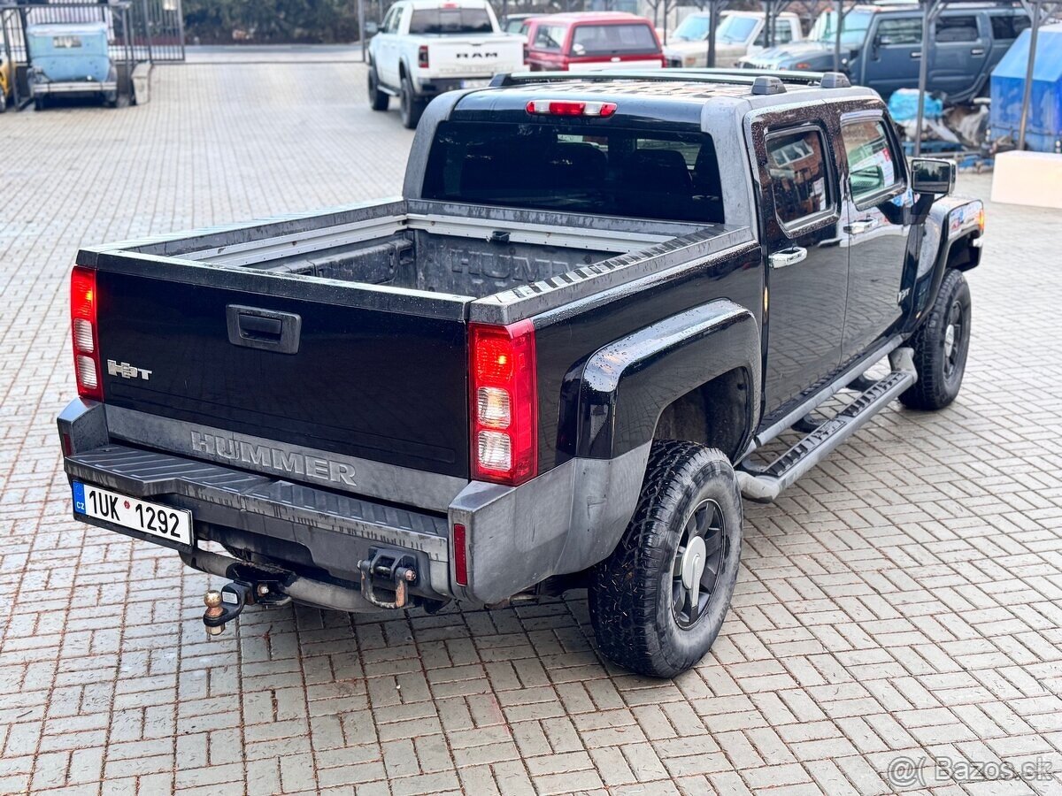 2009 Hummer H3T pickup - 13