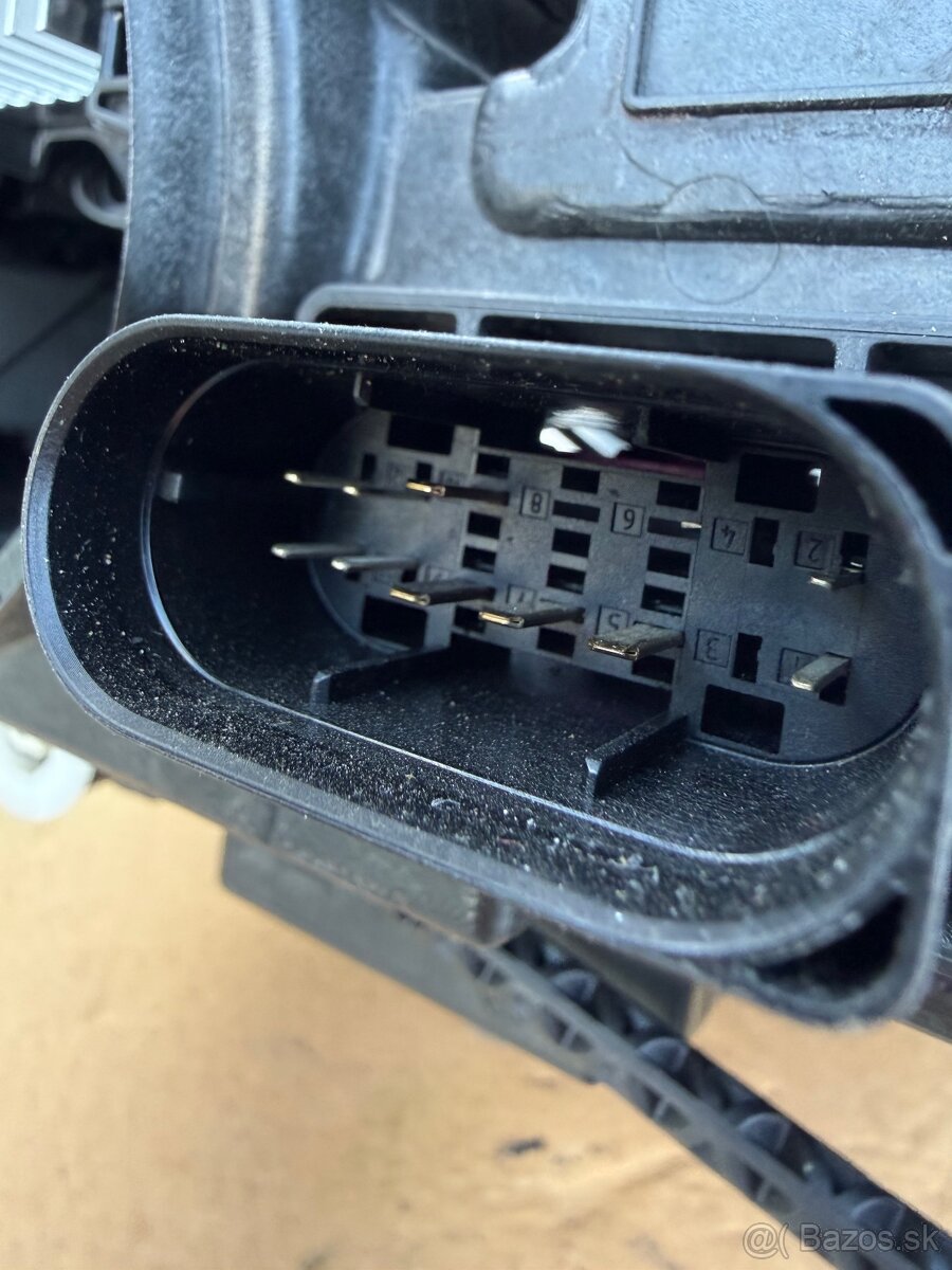 W167 predne svetlo - 13