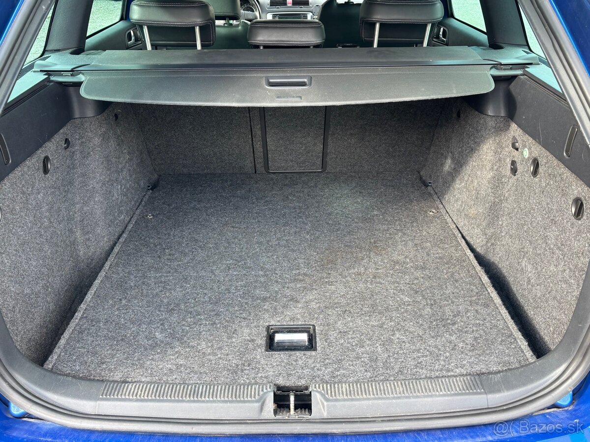 🔵 Škoda Octavia Combi 2.0 TDI RS - 13