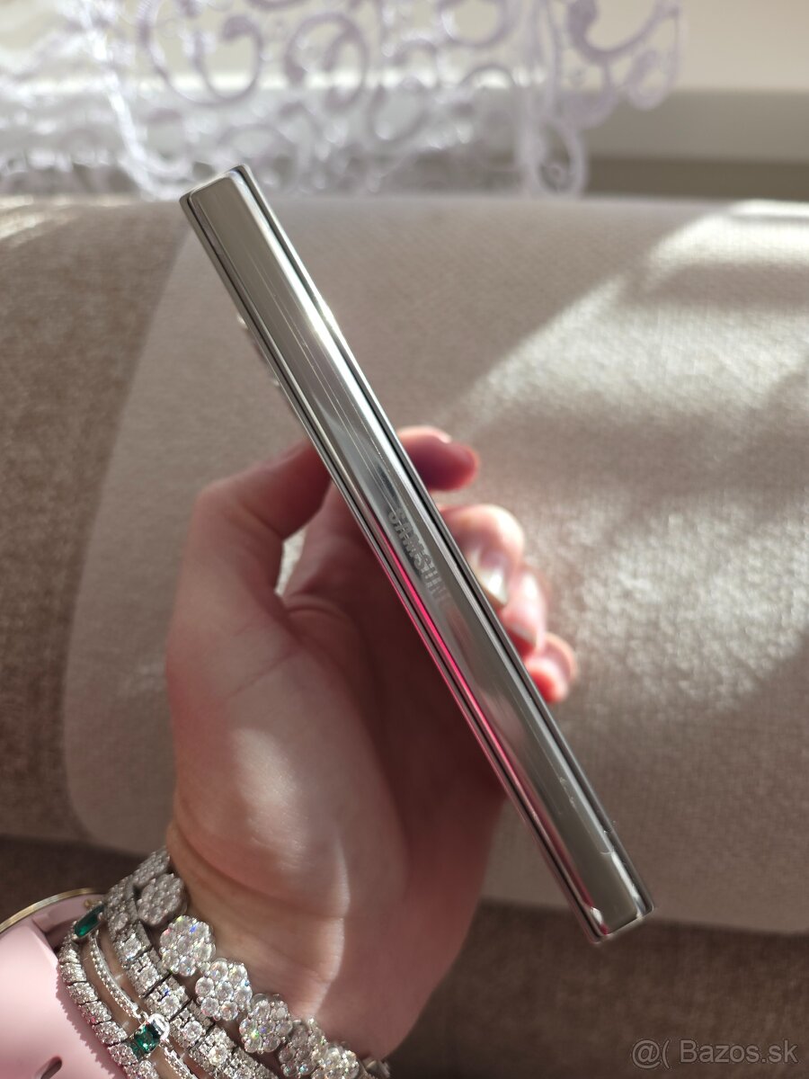 Samsung Galaxy Z Fold 5 beige (biely) - 13