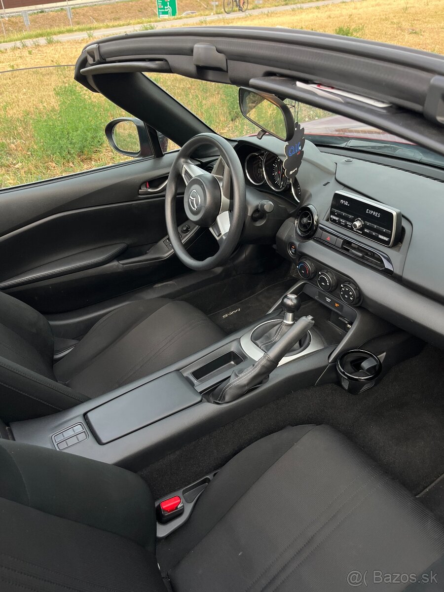 Mazda MX5 Miata - 13
