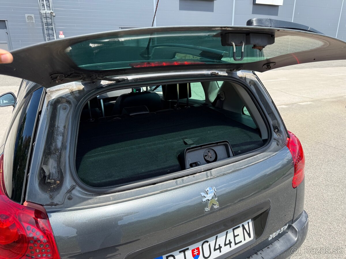 Peugeot 207 SW - 13