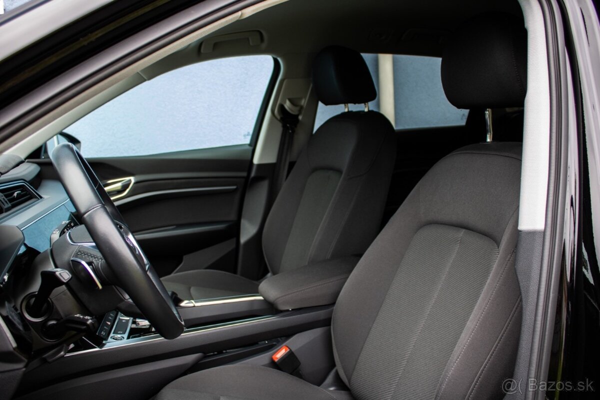 Audi E-tron 50 quattro - 13