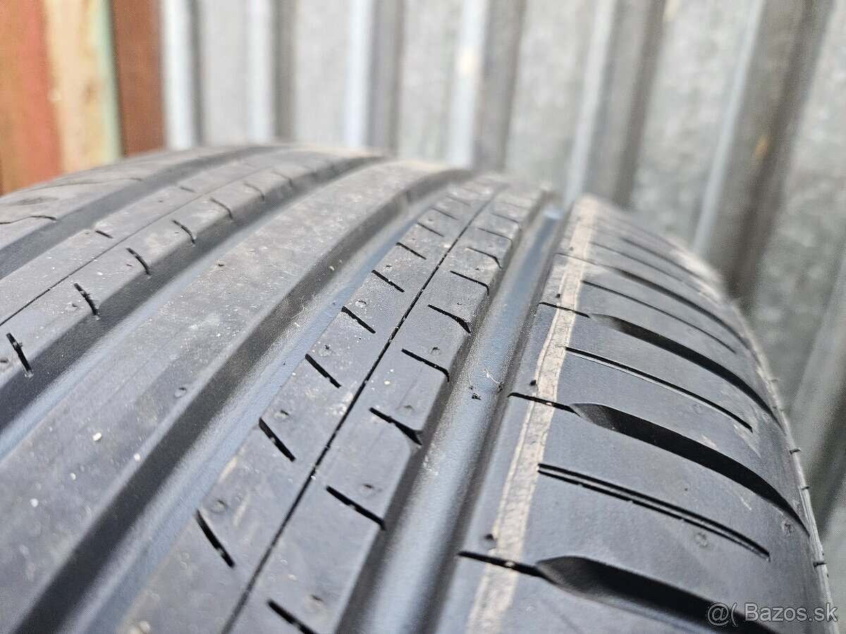 Úplne nové letné pneumatiky FALKEN ZIEX - 215/50 r18 92V - 13