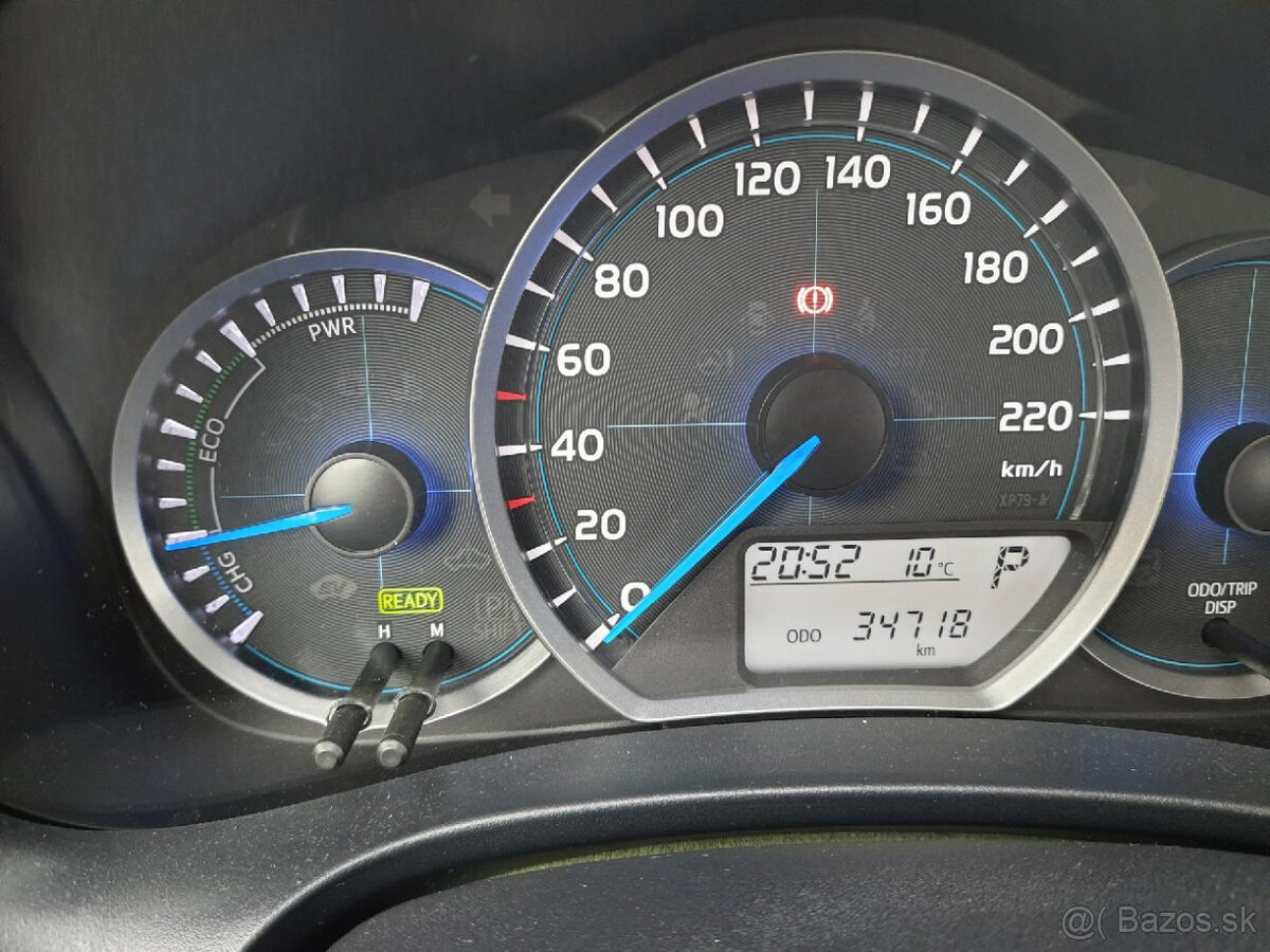 Toyota yaris 1,5 hybrid 11/2013 najeto 35 tis km - 13