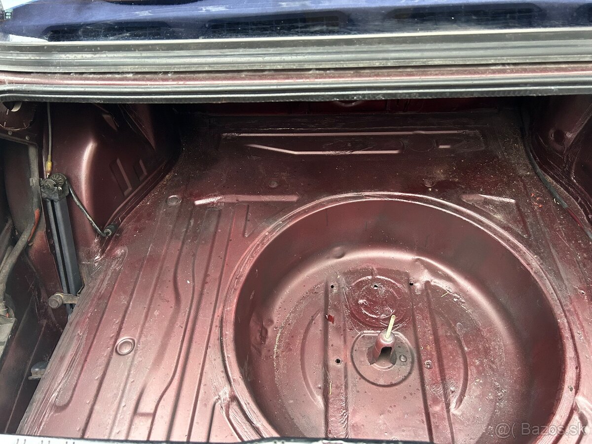 Prodam Bmw e30 kupe 320i - 13