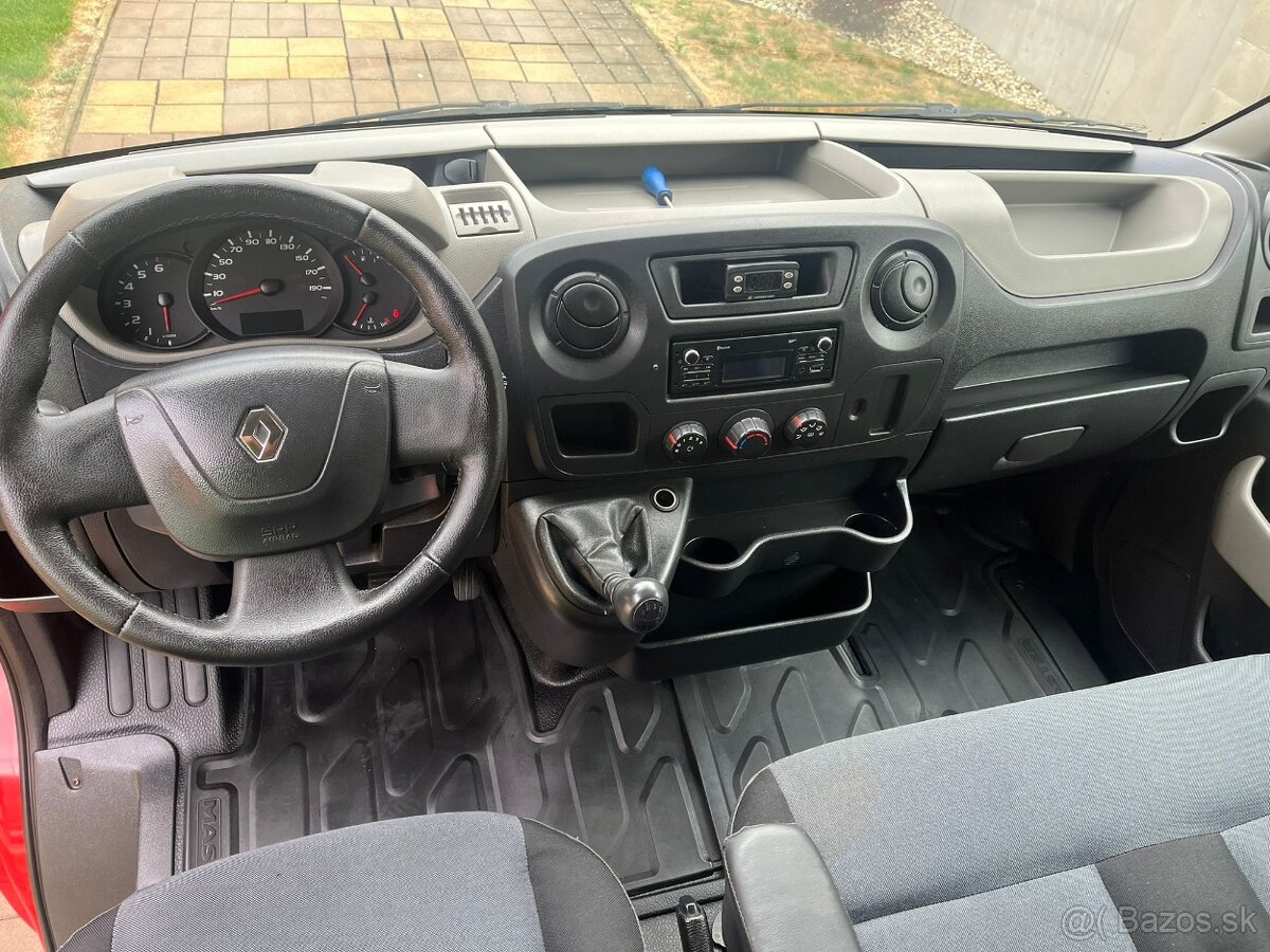 Renault Master chladiak - 13