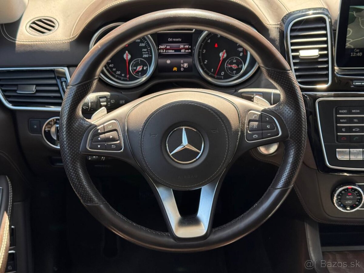 Mercedes-Benz GLS 400 4MATIC A/T - 13