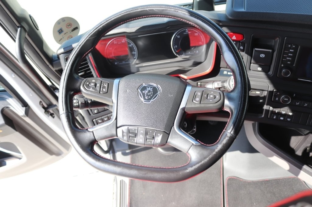 SCANIA S530 V8 - 13