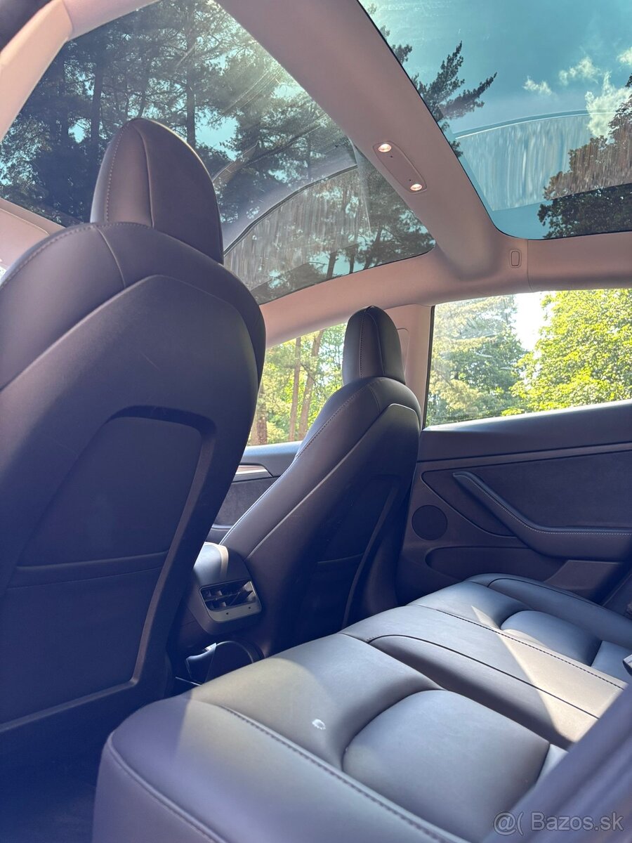 Tesla model 3 RWD 5/2023 - možný odpočet DPH - 13