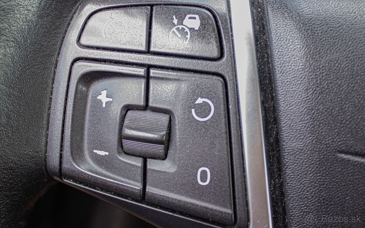 Volvo V40 D2 2.0L 120k Inscription - 13