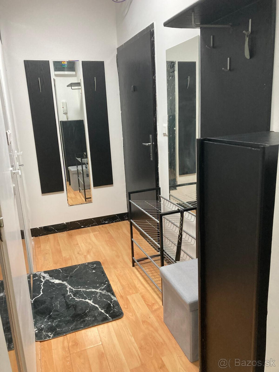 Prenájom 3-izb. bytu - Petržalka - 13