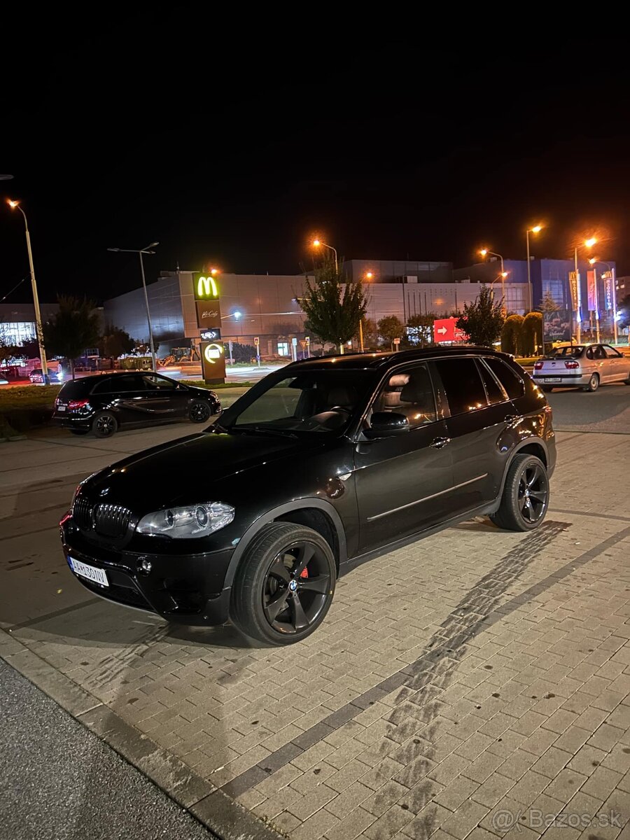 BMW x5 E70 4.D 2011 - 13