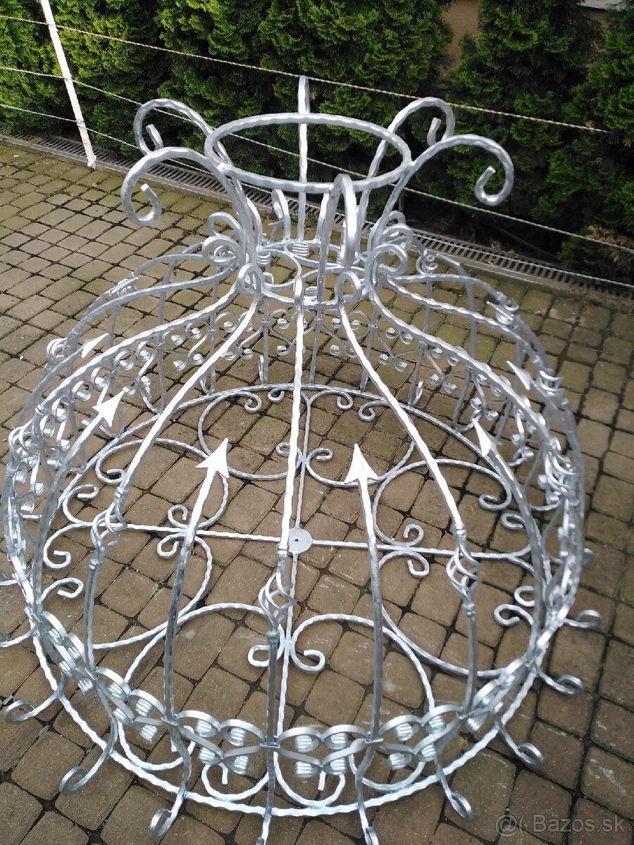 Okrasný poklop na studňu - 13