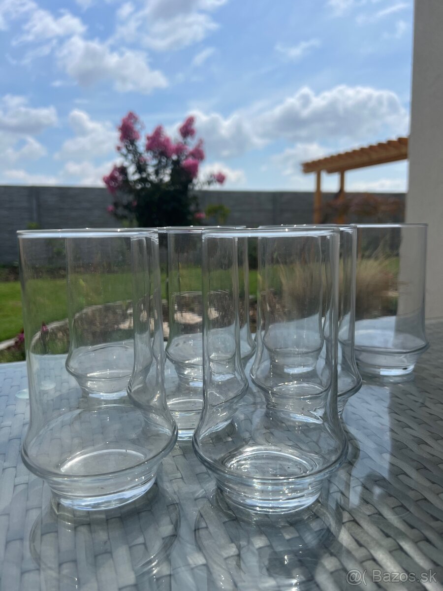 Šálky a sklenené poháre 1€ kus - 13