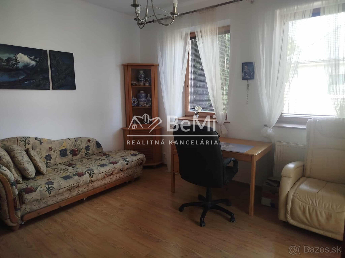 Výnimočný 7 izbový dom v Zbehoch – so saunou a bazénom - 13