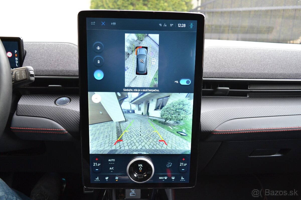 Ford Mustang Mach-E 258kW/ 98,8kWh Extended AWD r.2021 - 13