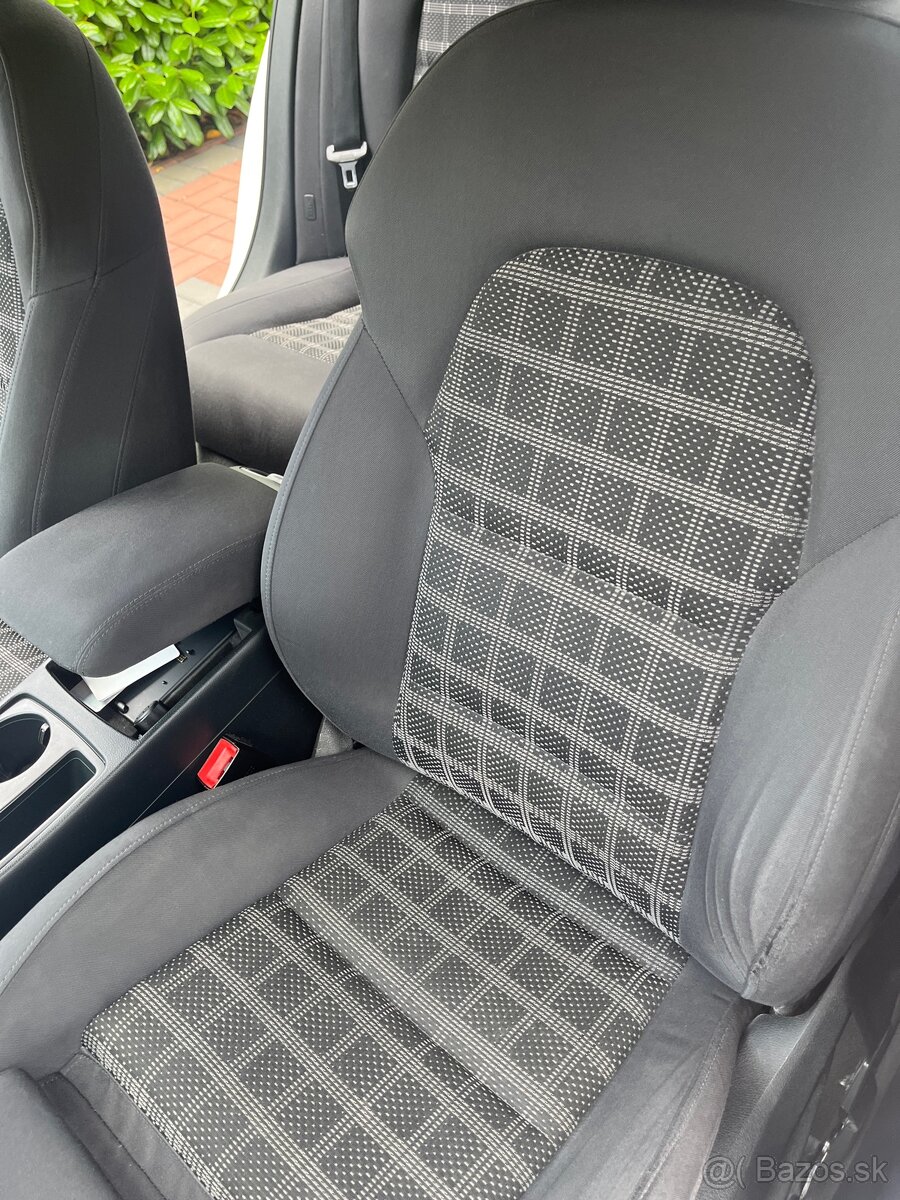 Audi A4, 2.0 TDi 130kw TOP STAV ,VÝMENA - 13