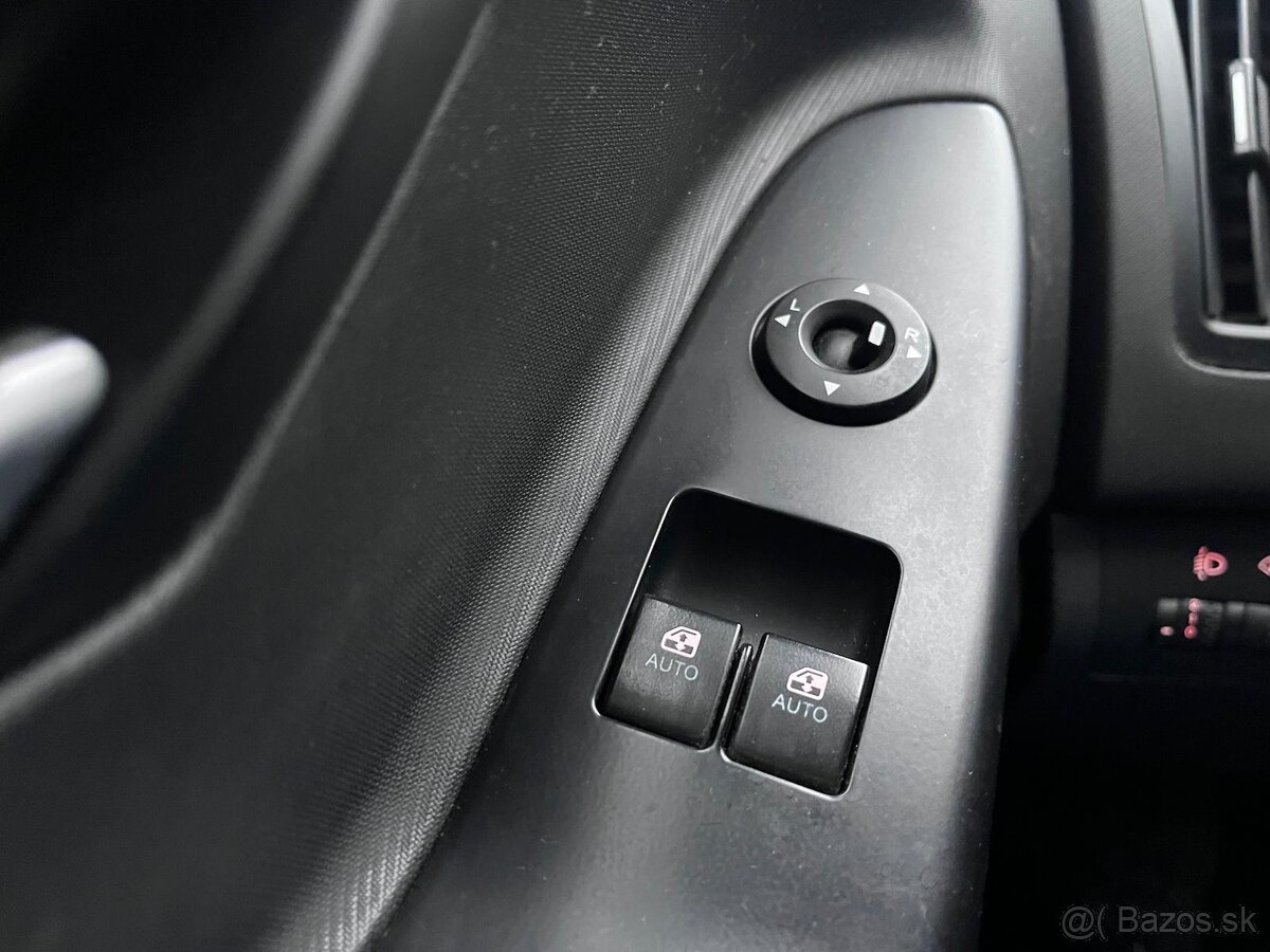 KIA ProCeed 1.6i 2008, výborný stav, STK do 2026 - 13