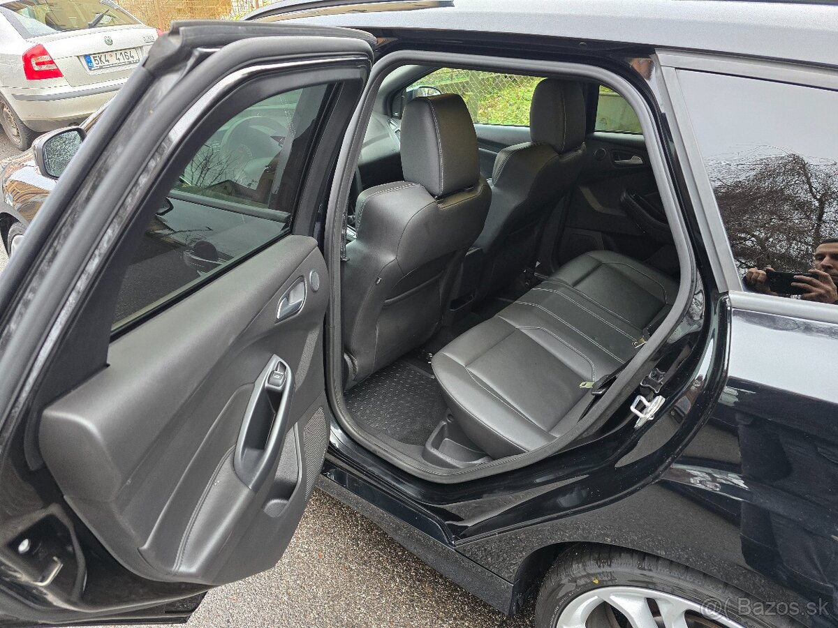 Ford Focus ST 2.0 ecoboost - 13