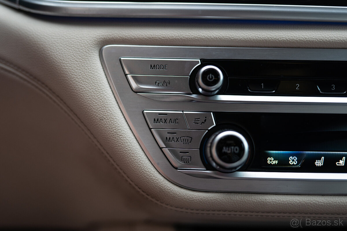 BMW 750d xDrive M-Sport - 13