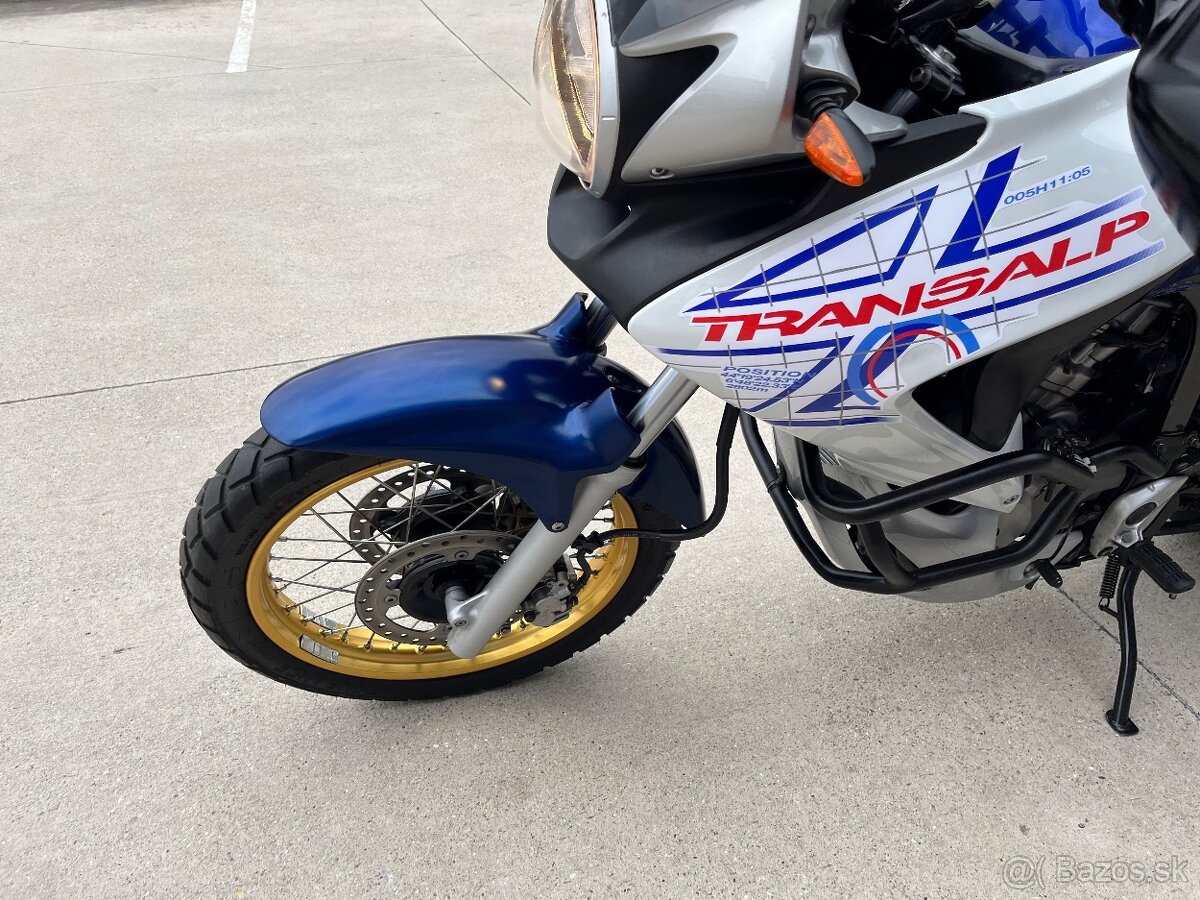 Honda Transalp - 13