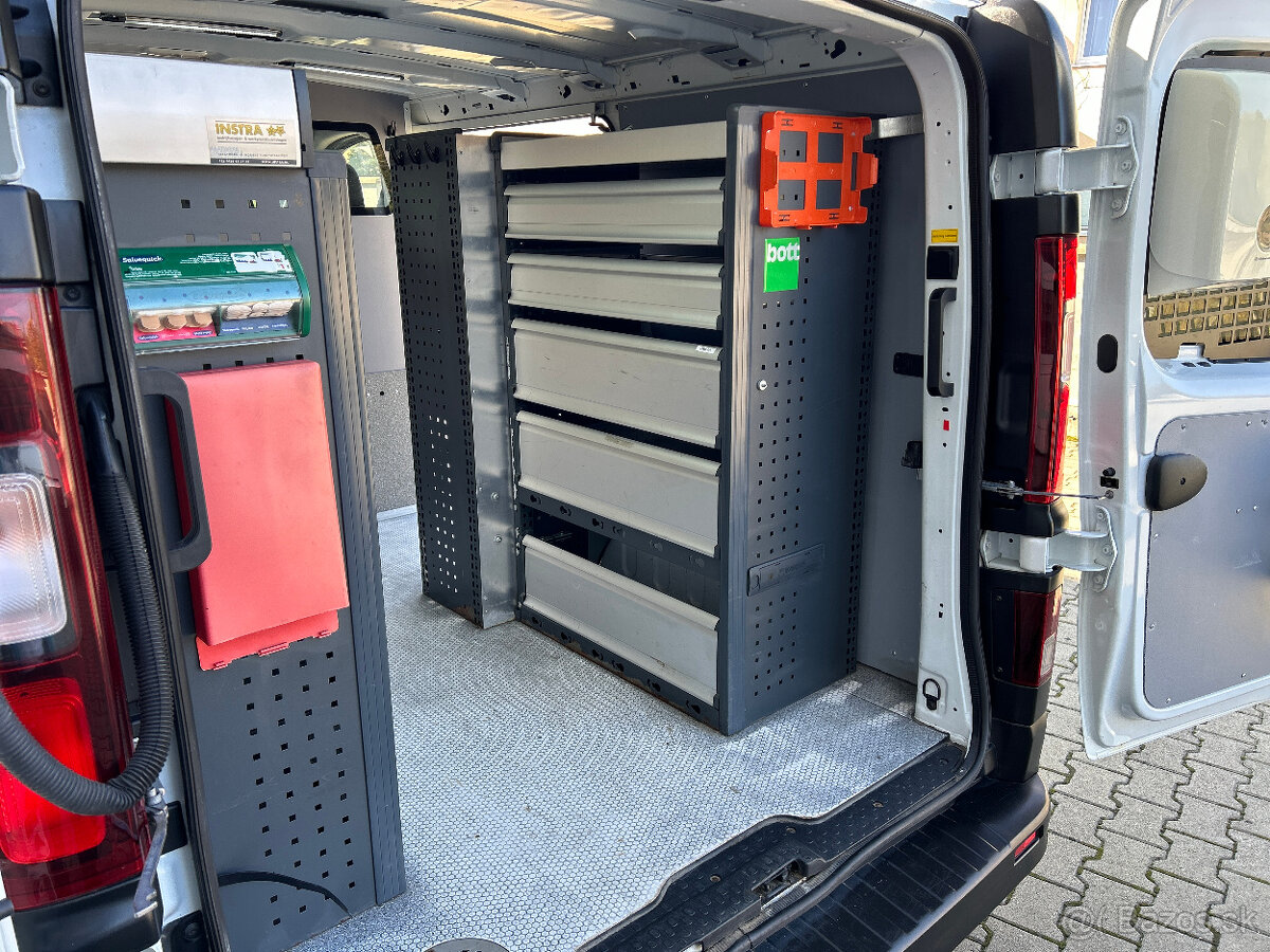 Renault Trafic - regálový systém BOTT, odpočet DPH - 13