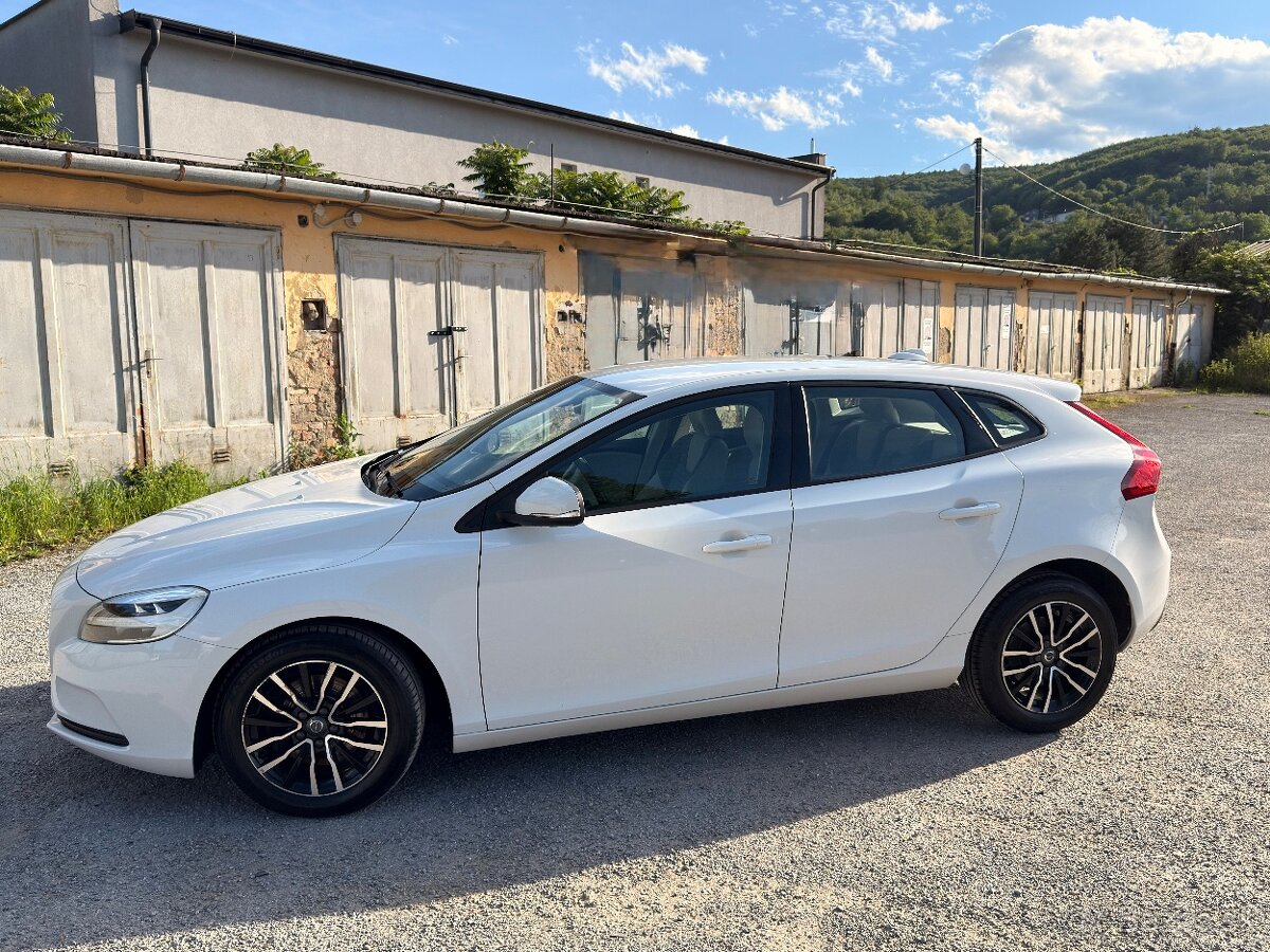 Predaj VolvoV40 T2 - 13