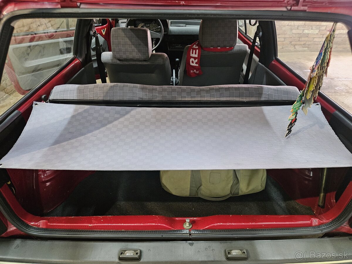 Volkswagen Polo 86C - 13