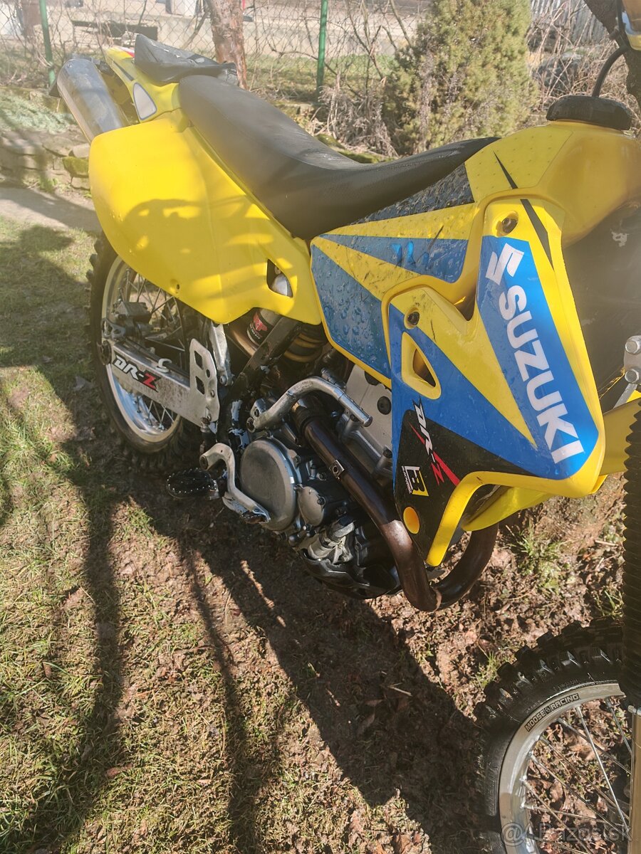Suzuki DRZ 400 - 13