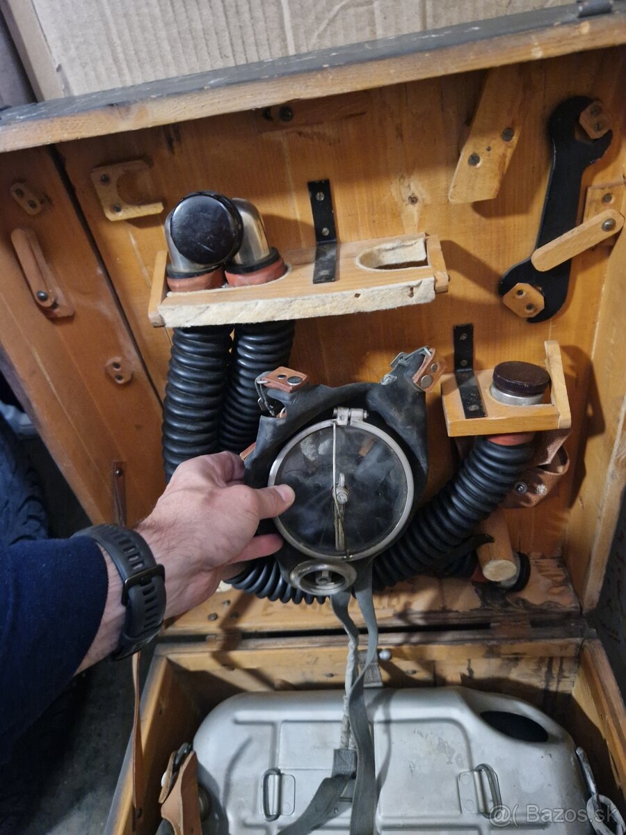 Predám dýchaci pristroj chirana ch 146 - 13