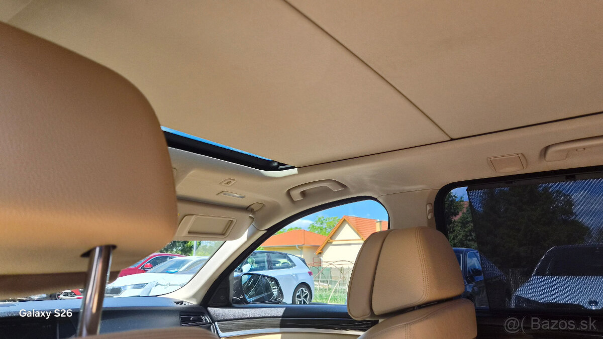 BMW Rad 5 Touring 530d xDrive - 13
