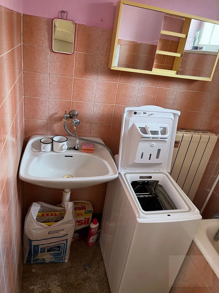 EXKLUZÍVNE NOVÁ CENA - 3-izbový dom s nádychom nostalgie, St - 13