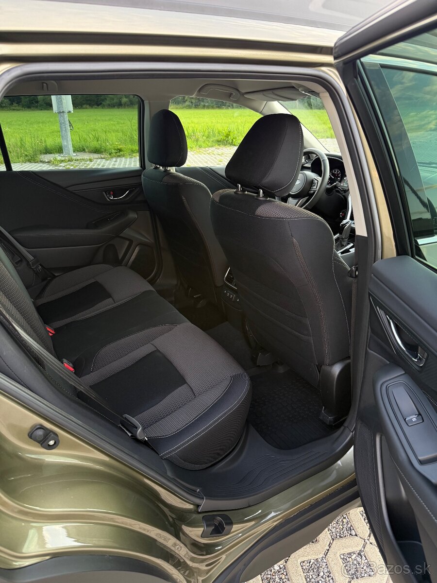 Subaru Outback 2.5i Adventure Lineartronic AWD - 13