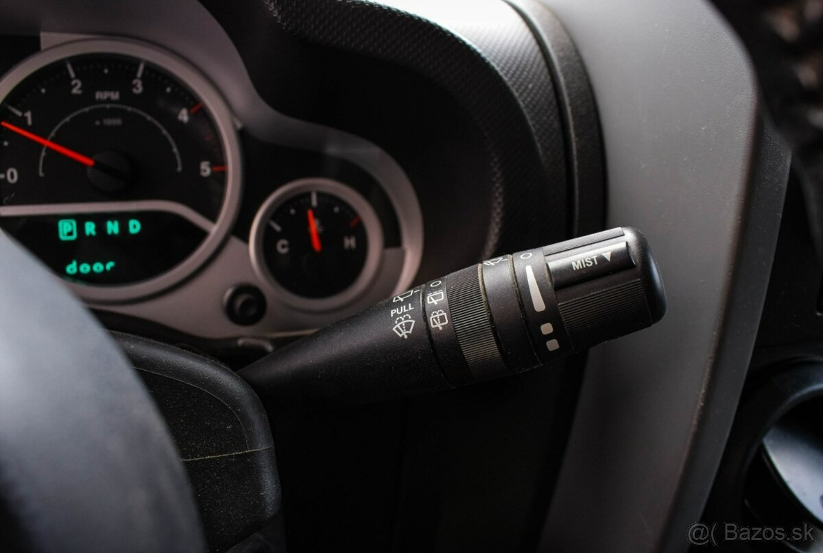 Jeep Wrangler 2.8 CRD Sport A/T - 13