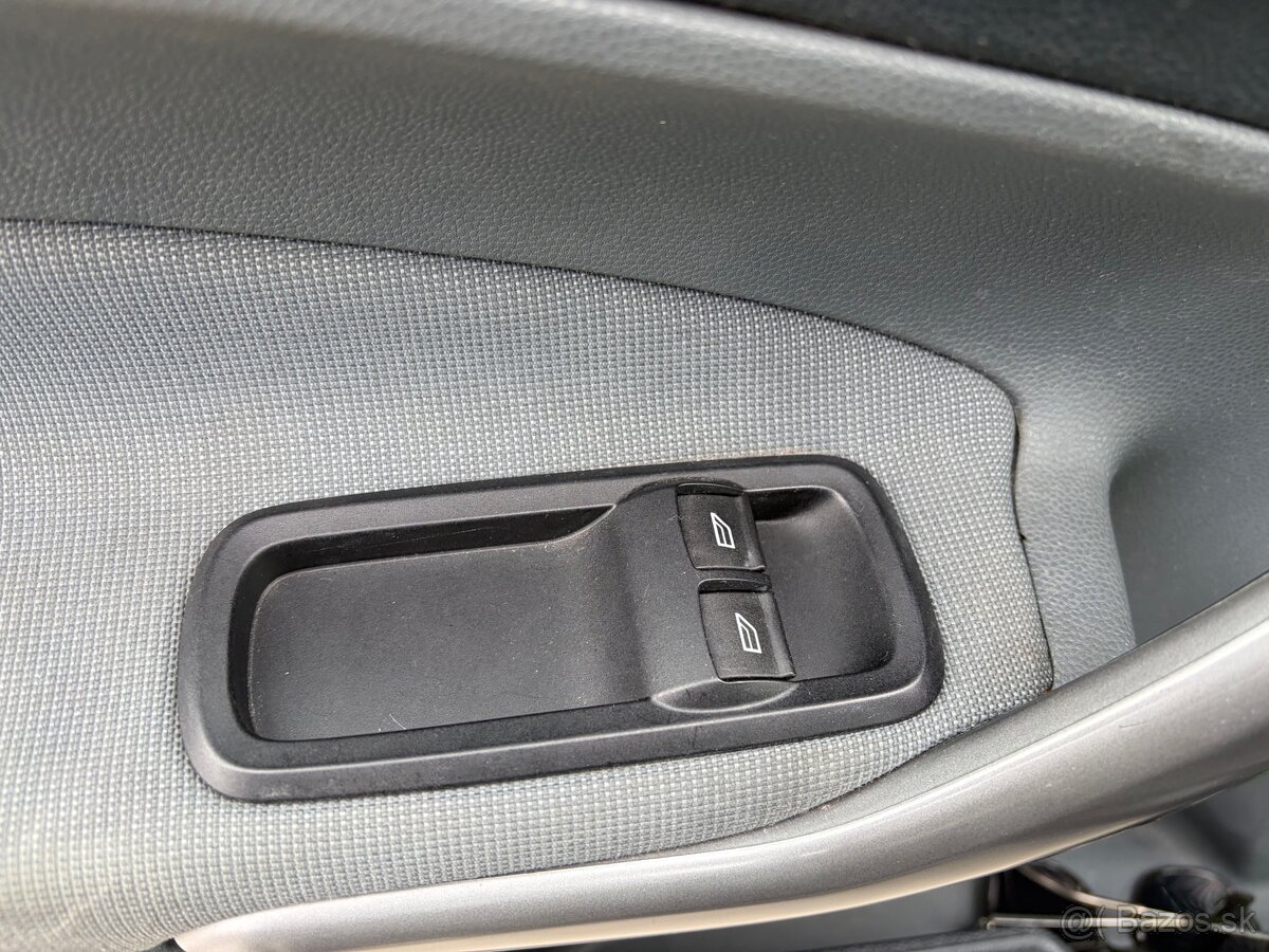 Ford Fiesta 1.25 2009 - 13