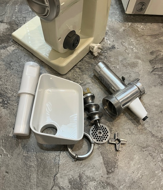 Bosch mum 4780/05 600w kuchynský robot - 13