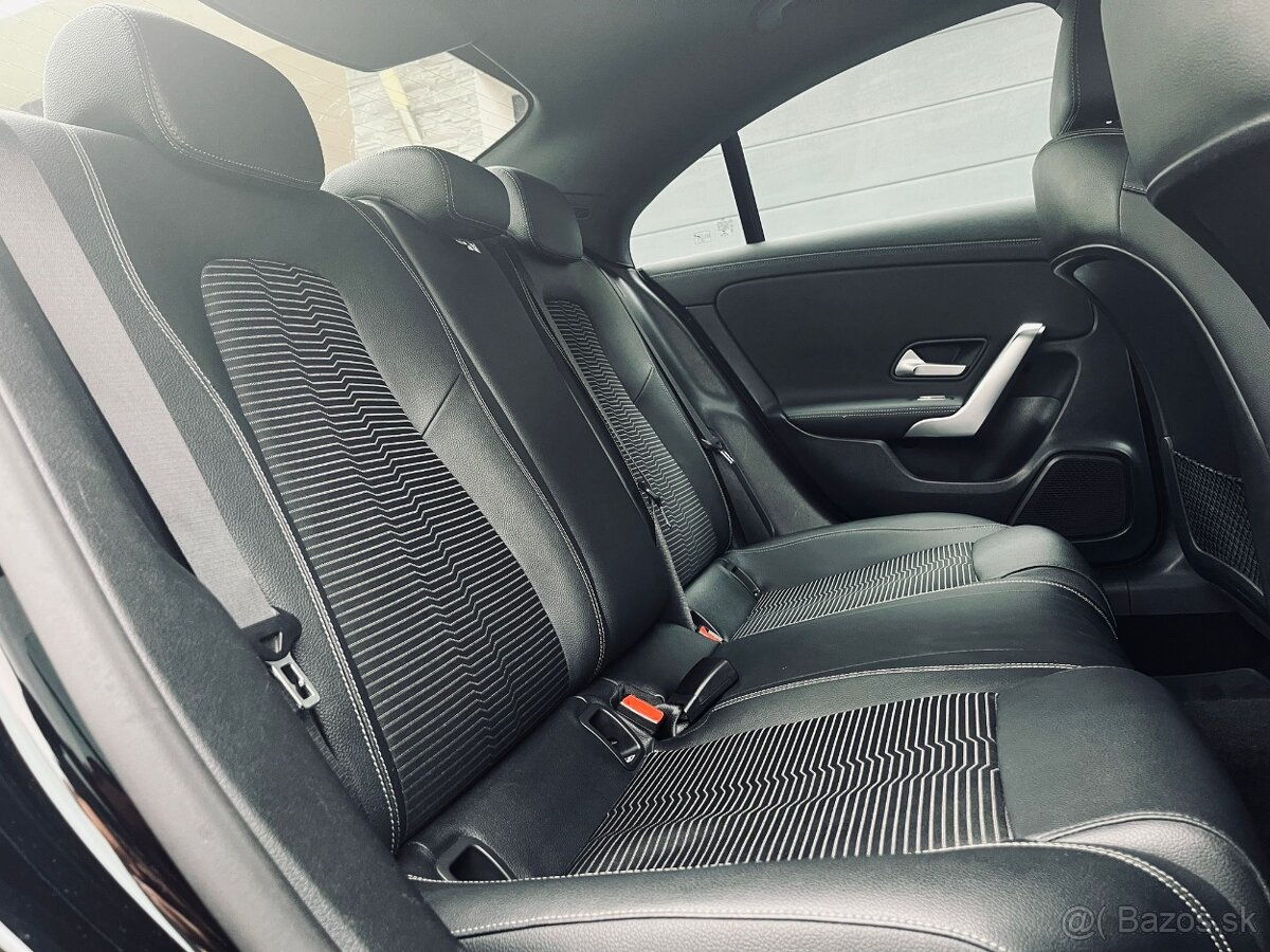 Mercedes-Benz CLA Kupé 200 - 13