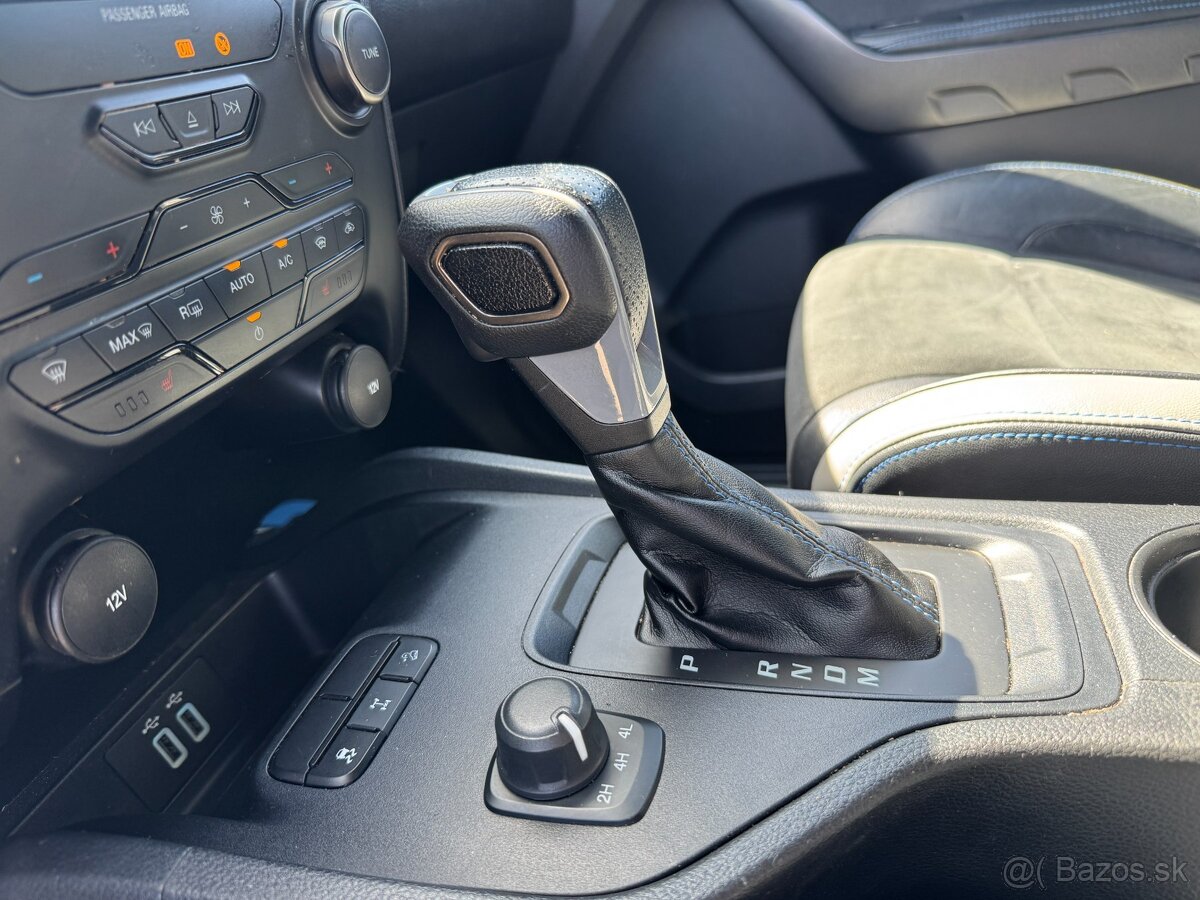 Ford Ranger Raptor PERFORMANCE - 13