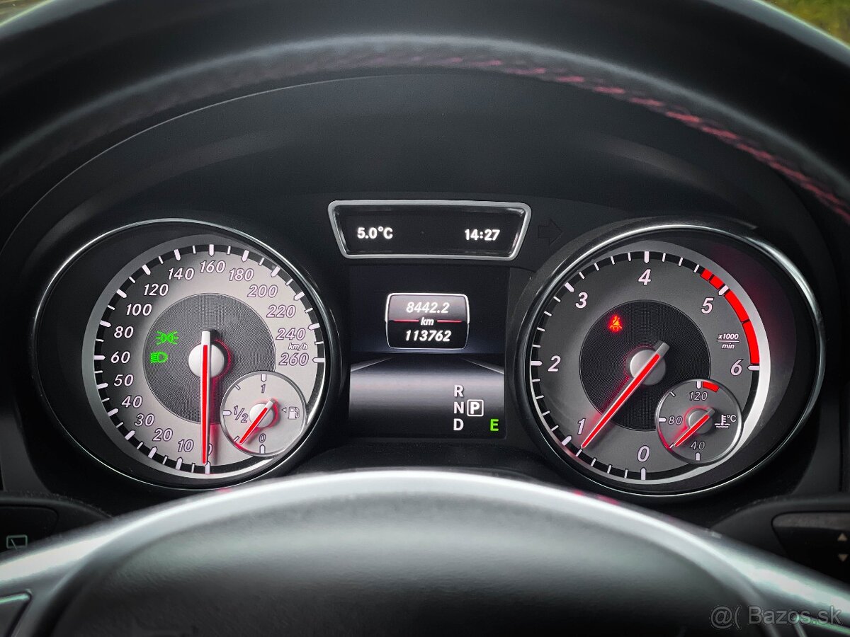 Mercedes-Benz GLA 200d A/T 4MATIC - 13