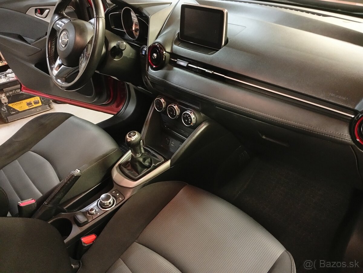 Mazda Cx-3 2.0 skyactive benzin - 13