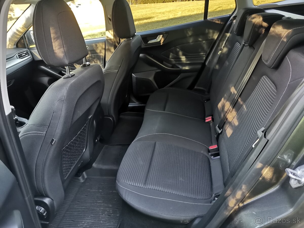 Ford Focus Turnier - 13