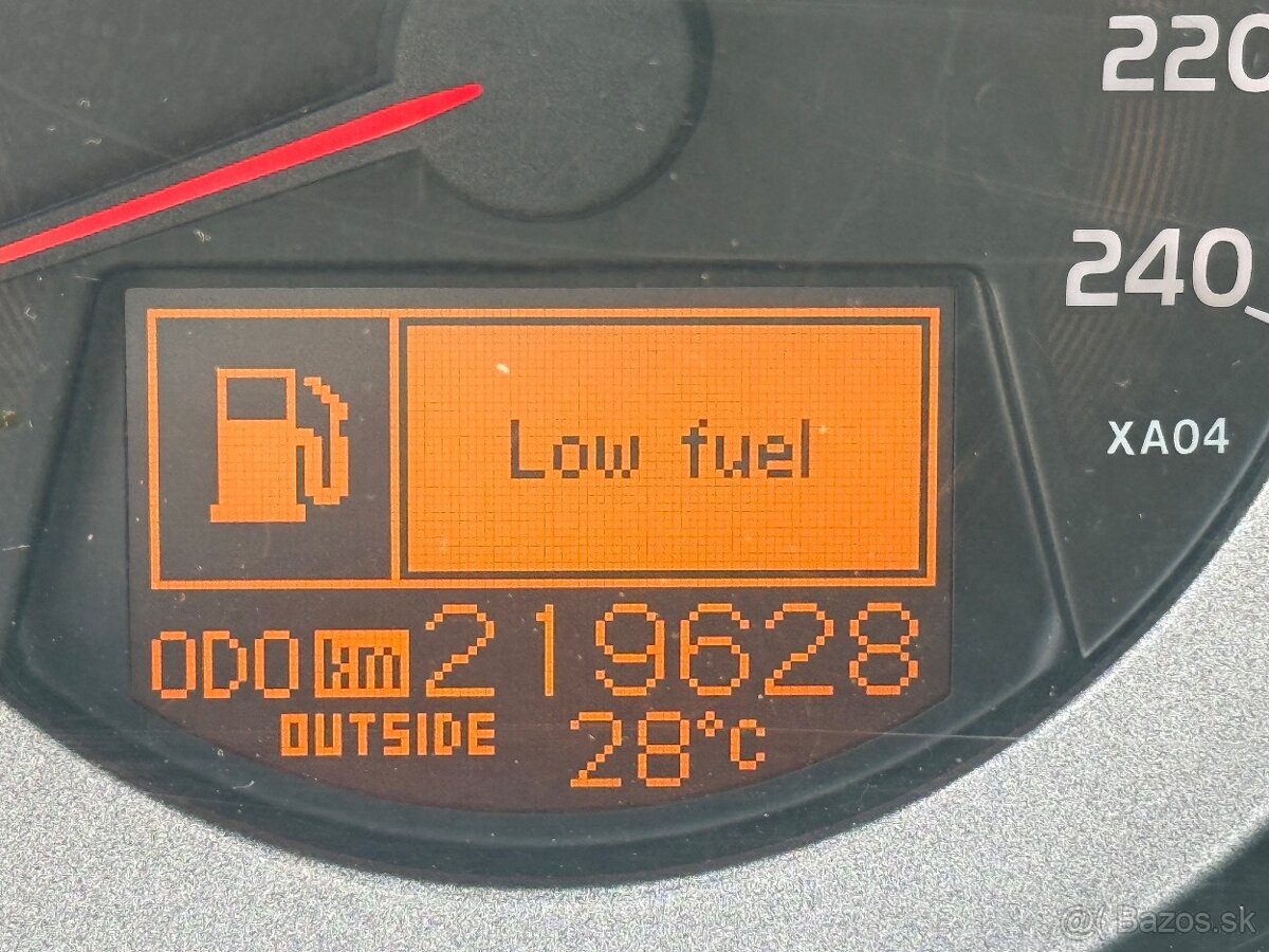 TOYOTA RAV4 4X4 - 13