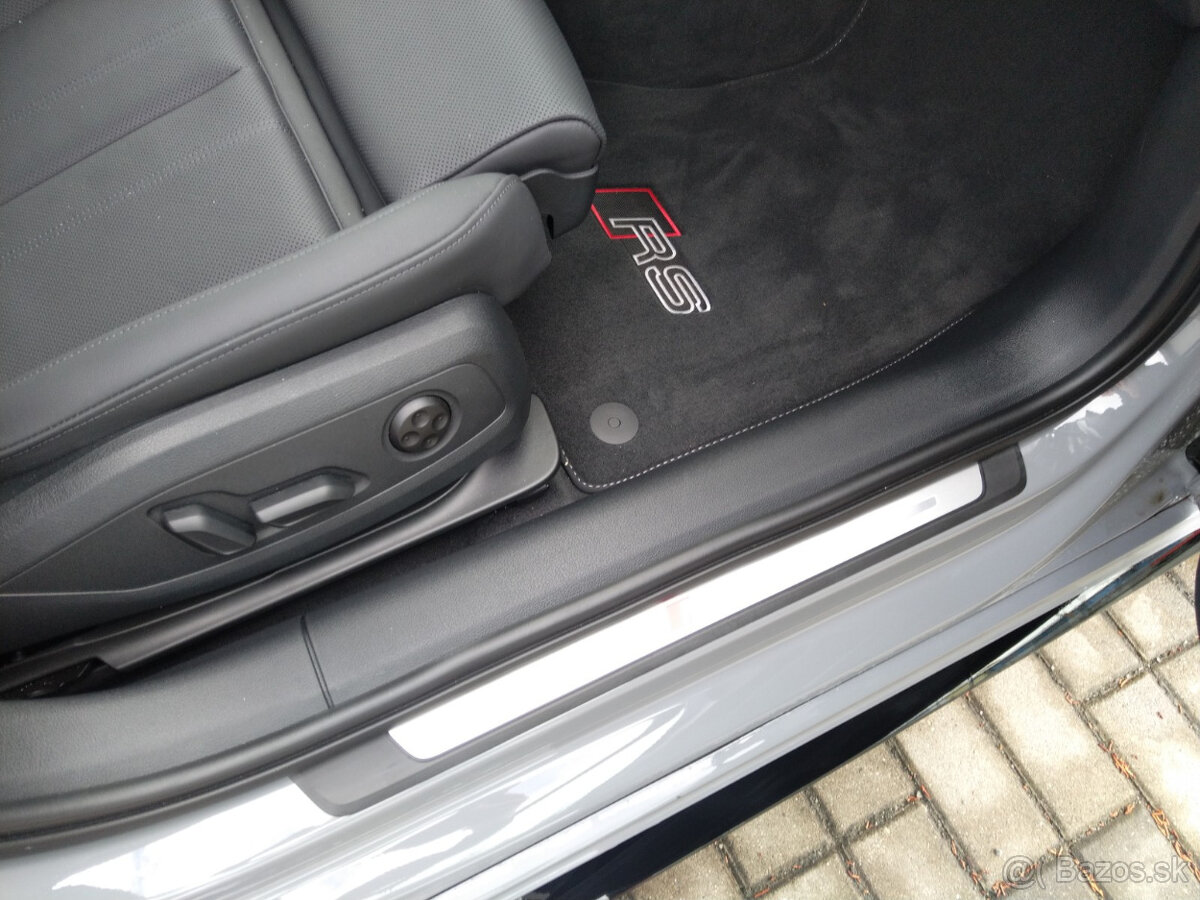 Audi RS4 r.2022 záruka Audi do 1/2027 - 13