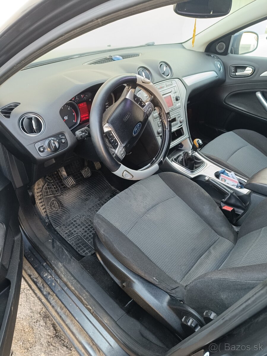 Ford Mondeo Mk4 - 13