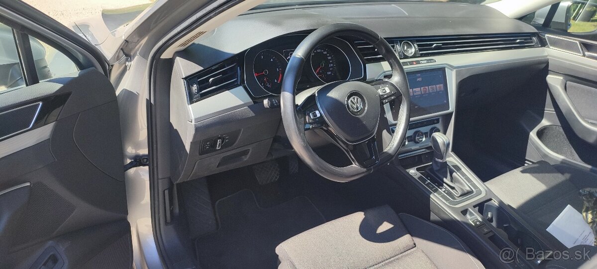 Volkswagen Passat Variant 2.0 TDI BMT Business Comfortline D - 13